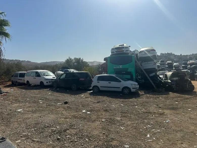 מגרש פירוק רכבים בצפון